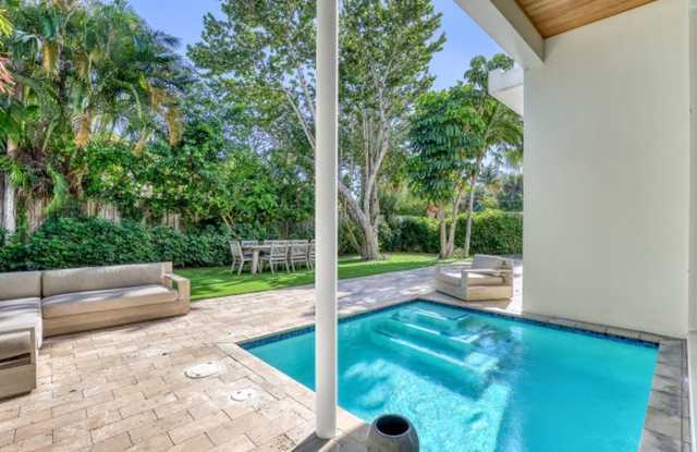 703 NE 5th Street, Delray Beach, FL 33483 photos photos