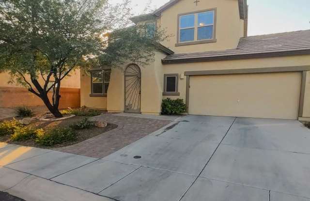 8431 N Douglas Fir Drive Gallery 3