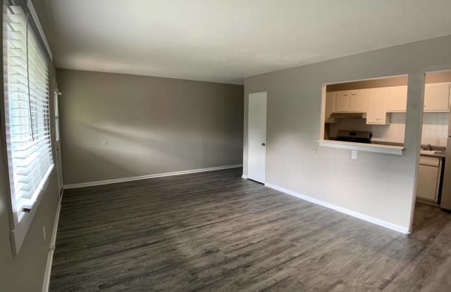 Hale Apartments Gallery 4