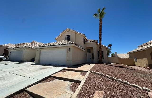Pool and 4 bedrooms photos photos Pool and 4 bedrooms photos photos