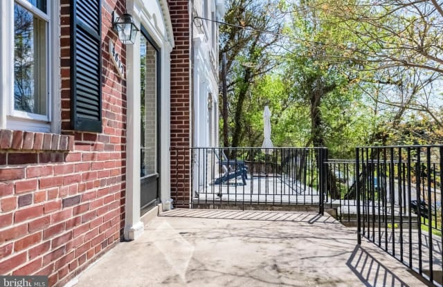 4817 RESERVOIR RD NW - 4817 Reservoir Road Northwest, Washington, DC 20007
