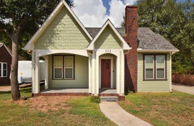 112 S Cypress Avenue - 112 South Cypress Avenue, Luling, TX 78648 112 S Cypress Avenue - 112 South Cypress Avenue, Luling, TX 78648