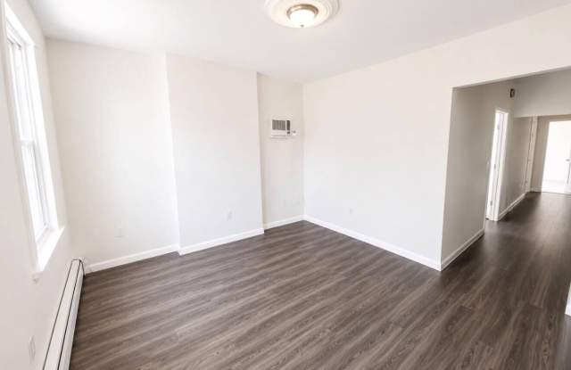 6715 Durham Avenue photos photos
