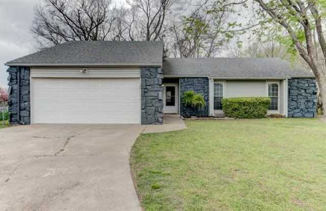 12003 East 85th Street North photos photos