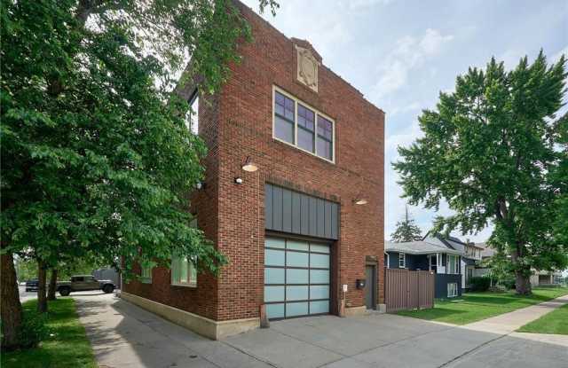 1290 Snelling Avenue N photos photos