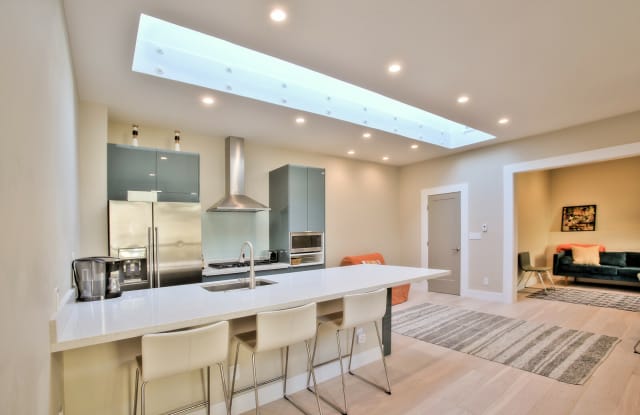 343 Clipper Street - 343 Clipper St, San Francisco, CA 94114