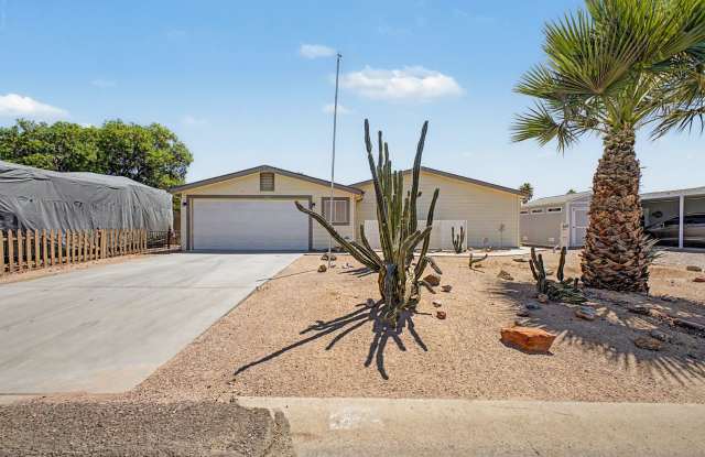 Beautifully appointed three-bedroom, two-bathroom home Gallery 1