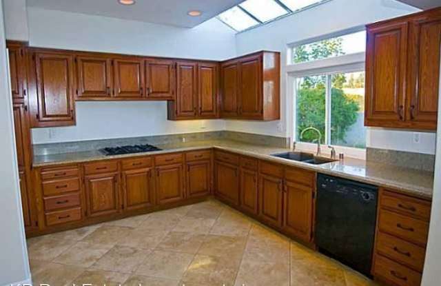 4944 Amador Dr Gallery 3