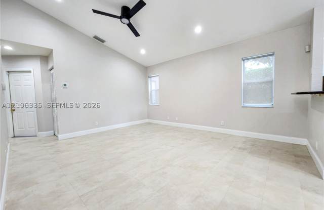 720 Stanton Dr Gallery 4