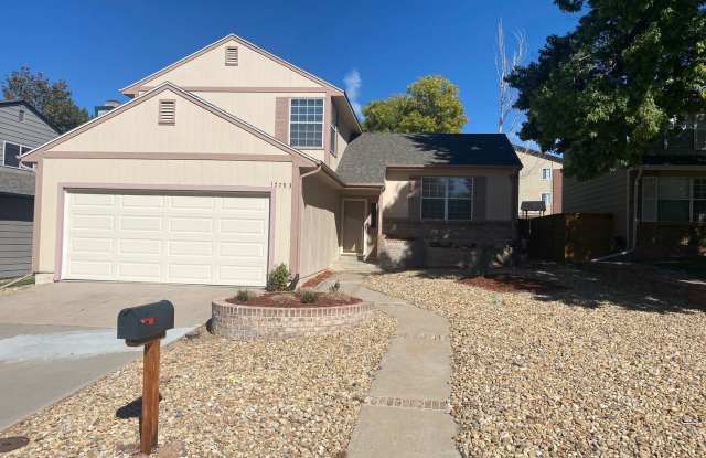 15793 E Custer Dr - 15793 East Custer Drive, Aurora, CO 80017