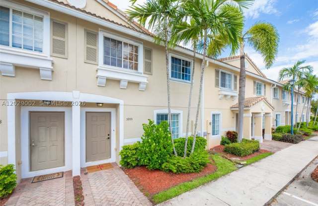 5955 London Ln Gallery 1
