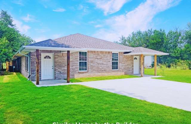 Pet Friendly 3-Bed Home - New  Move-In Ready! photos photos