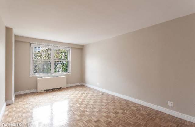 Riverview East Gallery 4
