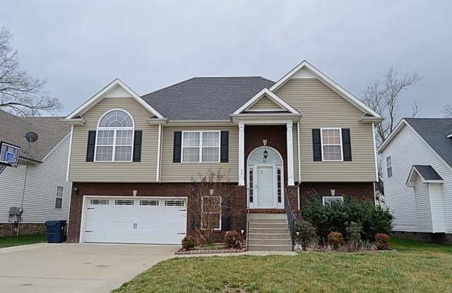 Pet Friendly Five Bedroom with Basement! photos photos