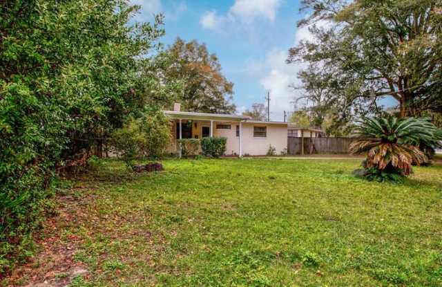 2415 Marble Drive Gallery 3
