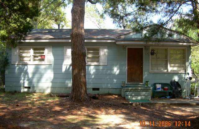 619 10th Ave photos photos