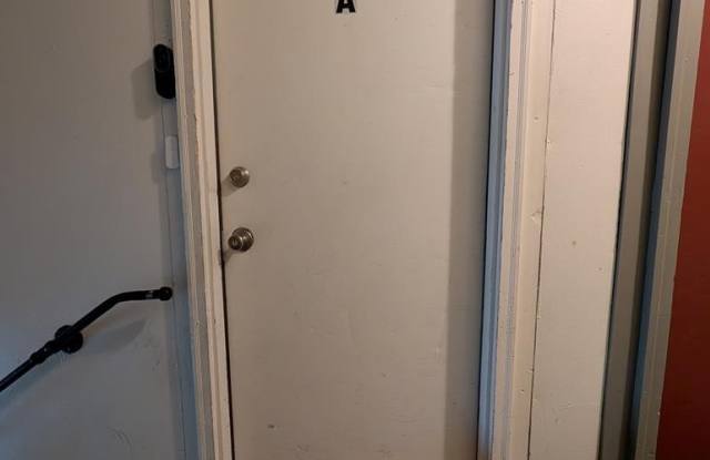 18 1/2 Pearl St photos photos