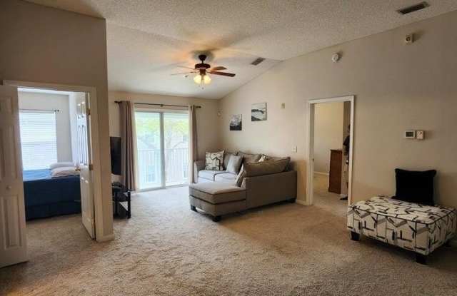 7036 DEER LODGE Circle Gallery 3
