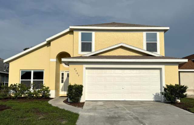 4 Bedroom Pool Home for Rent photos photos