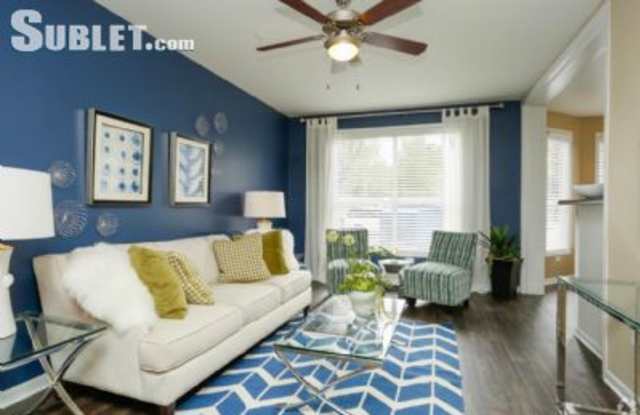 422 Griggs Rd - 422 Griggs Road, Houston, TX 77021