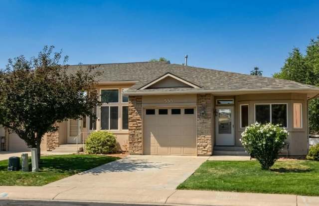 Low-Maintenance Living - 2 Bedroom, 2 Bath & 1 Car Garage Gallery 1