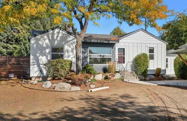 12707 East Main Avenue photos photos