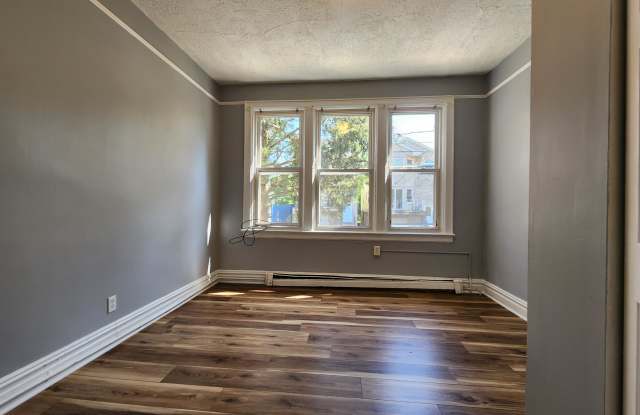 85 Van Nostrand Avenue - 1 - 85 Van Nostrand Avenue, Jersey City, NJ 07305