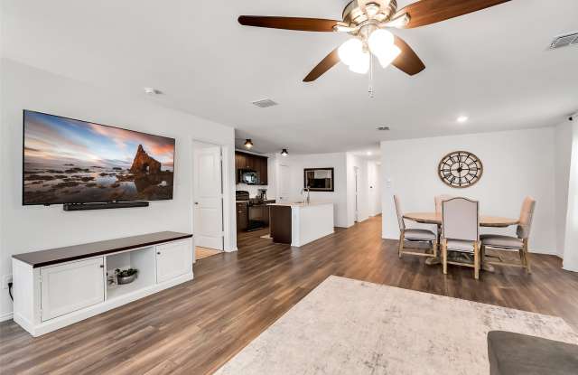 1516 Deerchase Drive Gallery 4