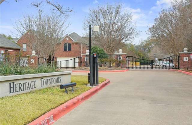 Adorable 3 Bed/2Bath Townhome Pre-Leasing for July 2026! photos photos