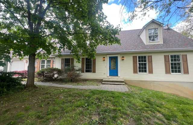Stunning 3 Bedroom Home with Barn and Over 3 Acres! photos photos