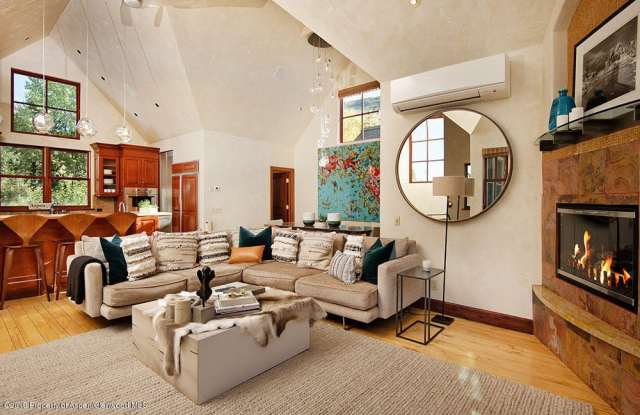 945 E Cooper Avenue photos photos