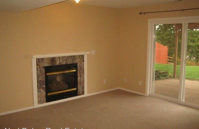 945 Sunmist Ct SE Gallery 4