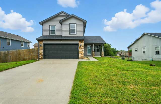 Beautiful Single Family Home, Sutter Woods Subdivision photos photos