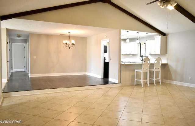 130 Derby Woods Drive Gallery 3