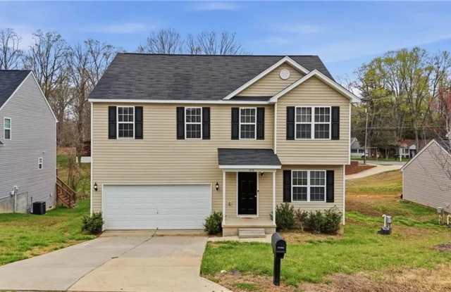 Room in 4 Bedroom Home in Winston Salem photos photos Room in 4 Bedroom Home in Winston Salem photos photos