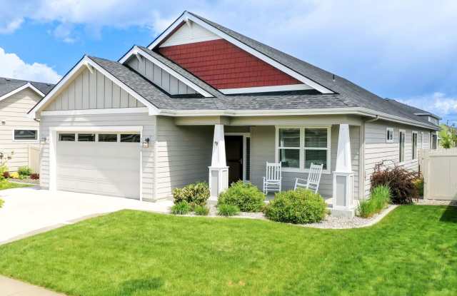 Elegant and Pristine Post Falls Home photos photos