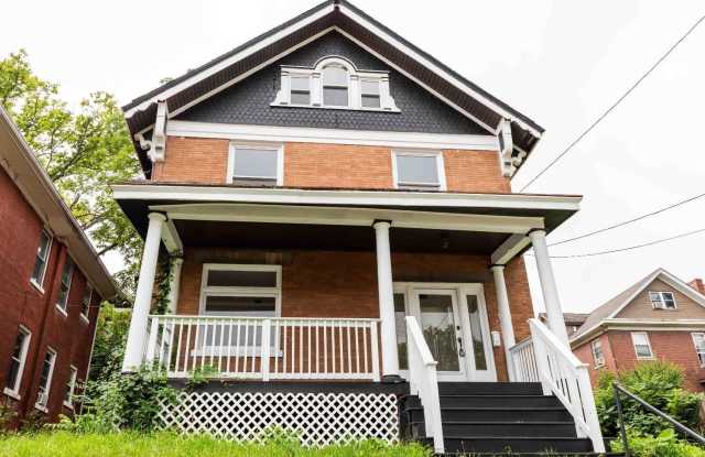 1537 Dixmont Avenue photos photos