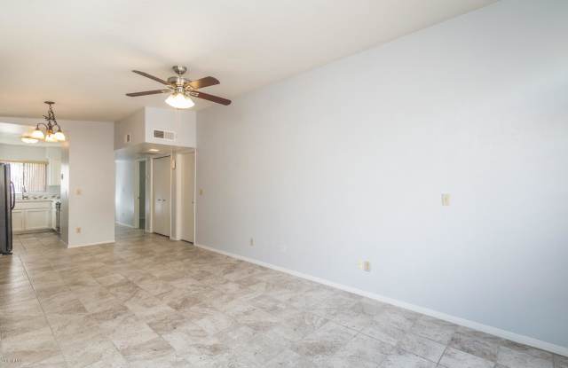 4417 E HUBBELL Street Gallery 4