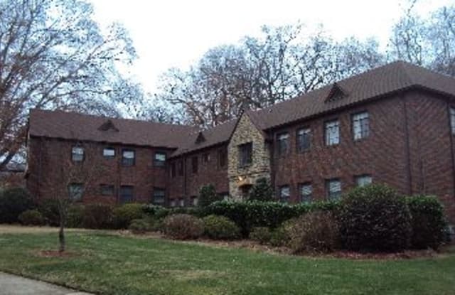 2330 Pembroke Avenue - 2330 Pembroke Avenue, Charlotte, NC 28207