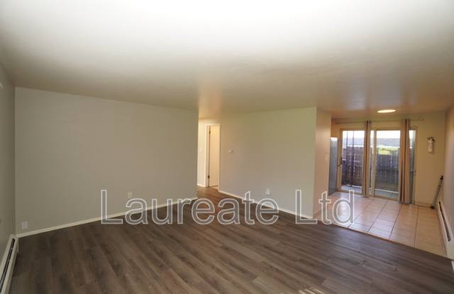 761 Oak St photos photos