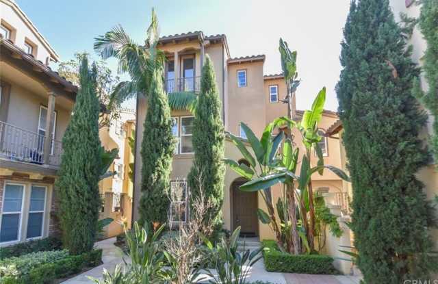 104 Tall Oak Gallery 2
