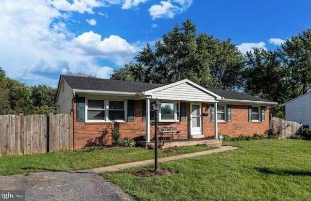 13317 HILLENDALE Drive - 13317 Hillendale Drive, Dale City, VA 22193