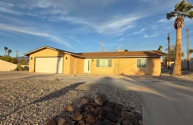 Long term - unfurnished - Recently remodeled - 260 Lava Lane, Lake Havasu City, AZ 86403