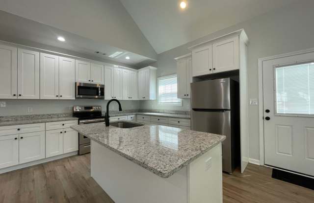 PRE-LEASING FOR AUGUST 9TH 2027! Gallery 4