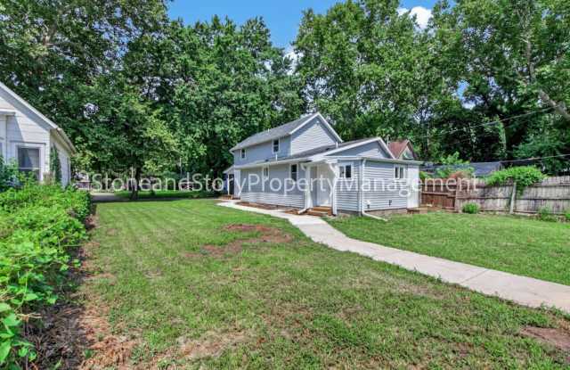 New Remodeled! 4 Bedroom 2 Bath Gallery 4