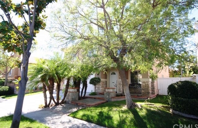 34 SORENSON - 34 Sorenson, Irvine, CA 92602