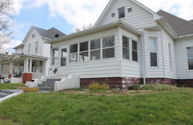 307 W Broadway Blvd photos photos