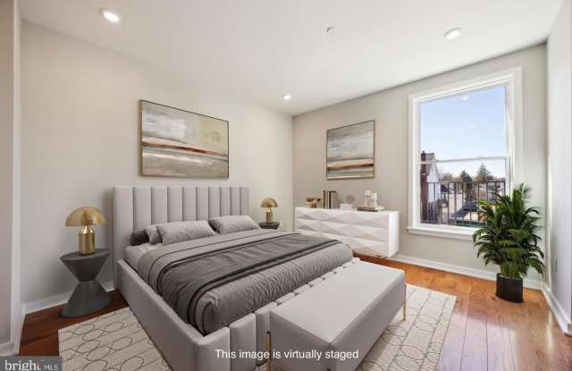 100 FORREST Avenue Gallery 2