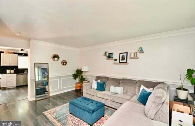 16889 TOMS RIVER Loop Gallery 4