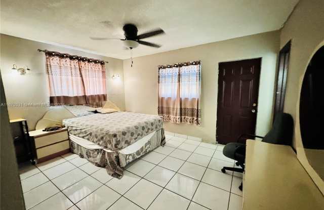 7461 Sheridan St - 7461 Sheridan Street, Hollywood, FL 33024